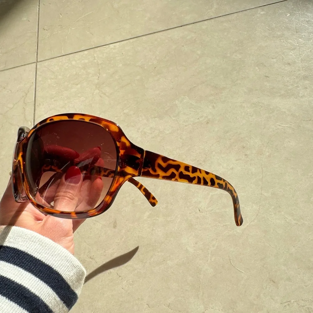 Tortoise Shell Women's Sunglasses